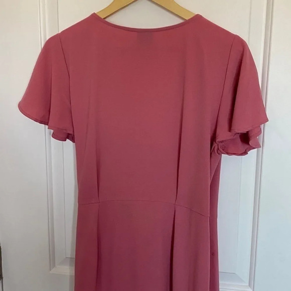 Bobeau Pink Flutter Wrap Midi Dress - Picture 12 of 14